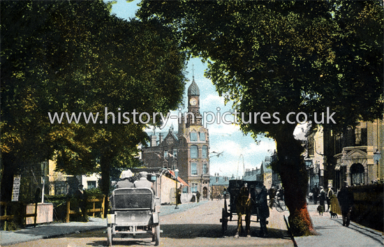 Town Hall and Rosemary Road, Clacton-on-Sea, Essex. c.1907